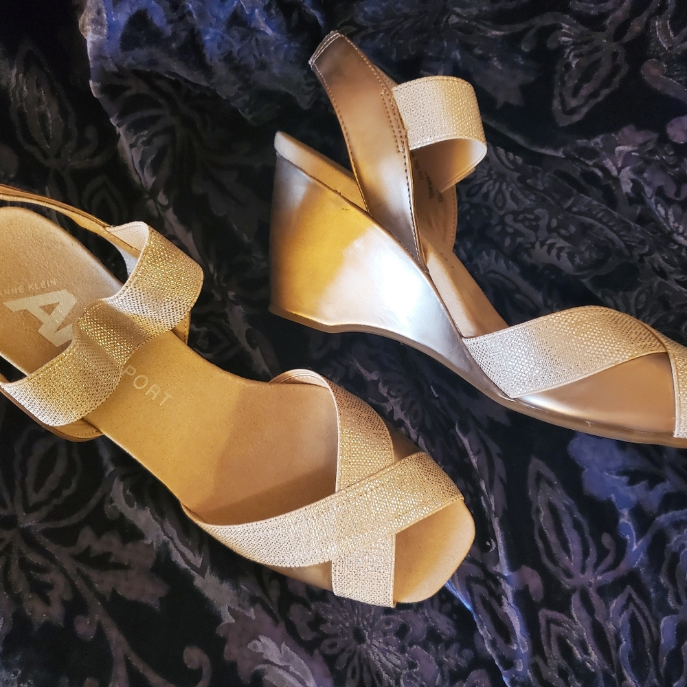 Anne Klein Gold Heels with Textured Cross-Strap Design